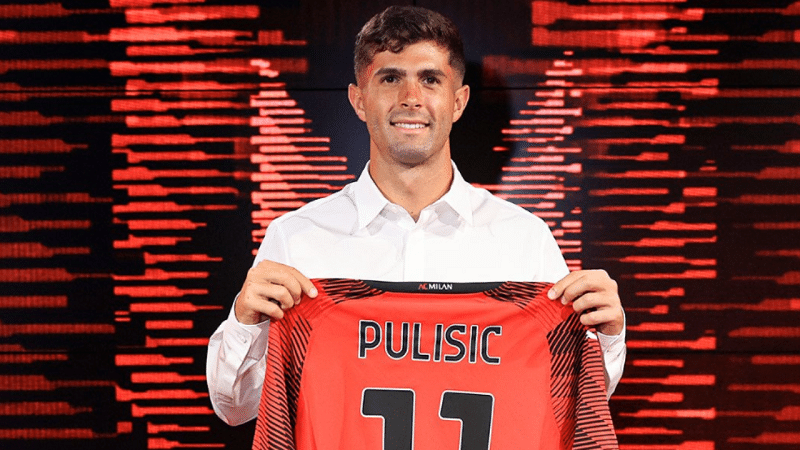 Pulisic chính thức là người của AC Milan với số áo 11