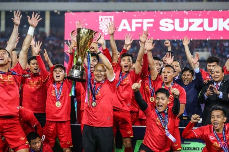 Park Hang-seo vô địch AFF Cup 2018 cùng tuyển Việt Nam