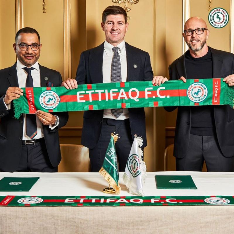 Steven Gerrard trở thành tân HLV trưởng Al-Ettifaq theo bản hợp đồng kéo dài 2 năm
